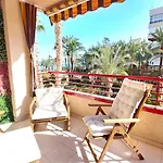 شقة Centrico En 1ª Linea De Playa Con Piscinas Y Jardines تورّيفيِخا