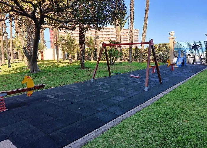 Centrico En 1ª Linea De Playa Con Piscinas Y Jardines شقة تورّيفيِخا