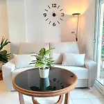 Centrico En 1ª Linea De Playa Con Piscinas Y Jardines Апартаменты *