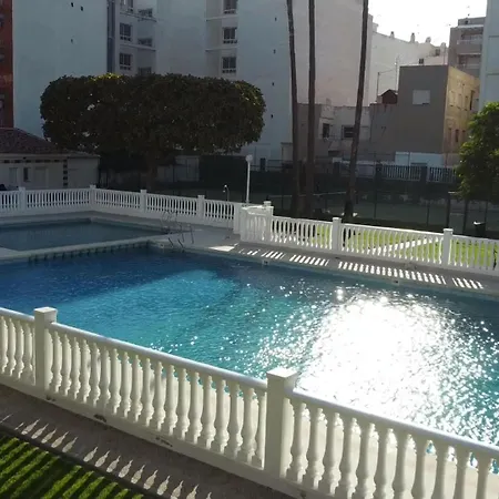 Apartment Centrico En 1ª Linea De Playa Con Piscinas Y Jardines