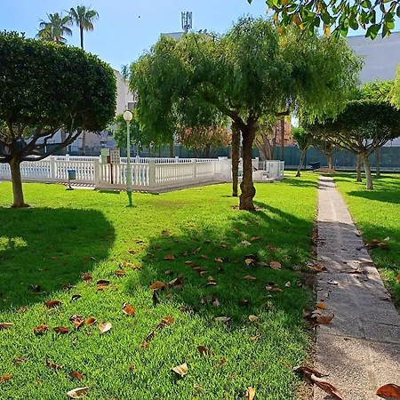 Centrico En 1ª Linea De Playa Con Piscinas Y Jardines Apartment