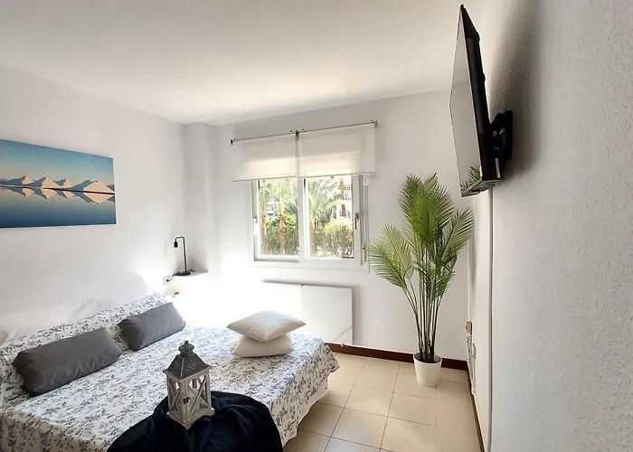 Apartment Centrico En 1ª Linea De Playa Con Piscinas Y Jardines