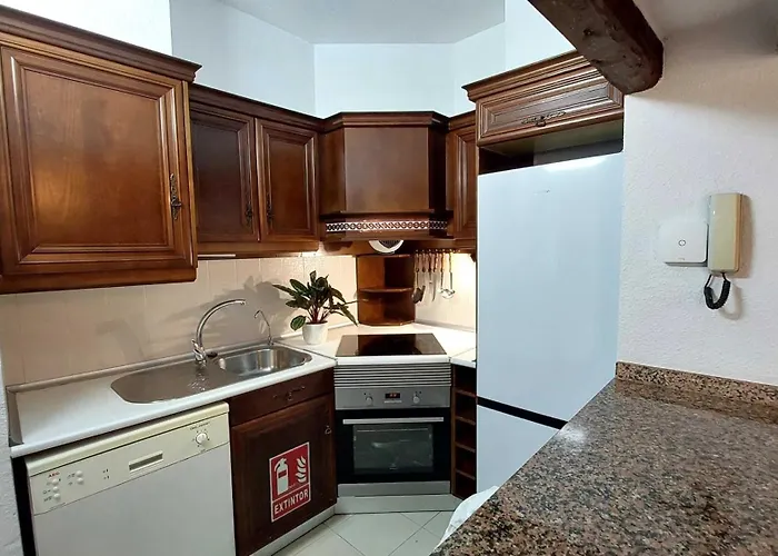 Centrico En 1ª Linea De Playa Con Piscinas Y Jardines