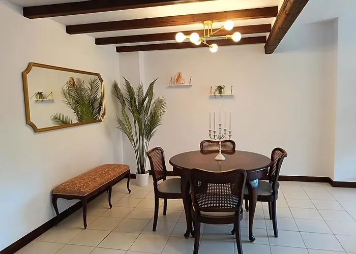 Centrico En 1ª Linea De Playa Con Piscinas Y Jardines Torrevieja